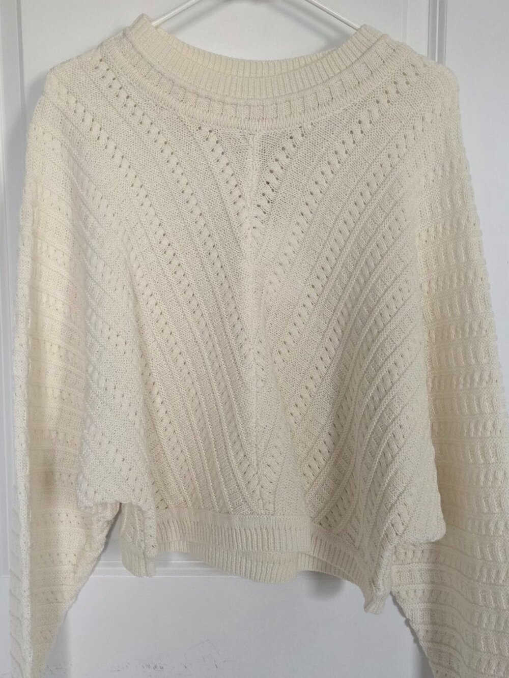 Promesa Cream Dolman Sleeve Sweater - Size Large (New with Tags)